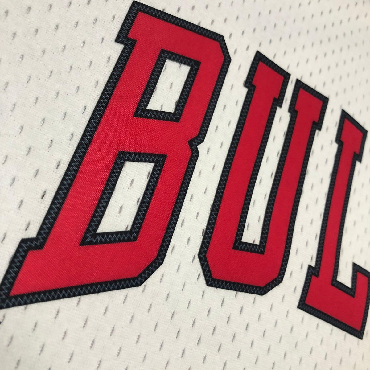Jersey Swingman Chicago Bulls Mitchell & Ness Hardwood Classics 1997/98 White